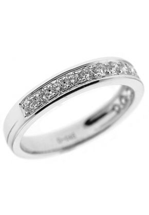 Single Row Micro-Prong Set Band with Round Diamonds in 18k White Gold