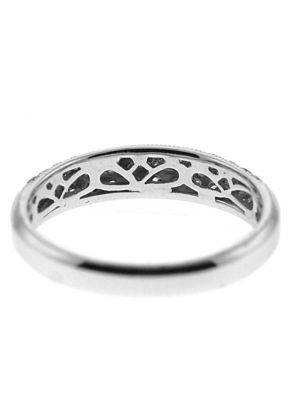 Milgrain Decorated Protruding Band with Micro-Pav?? Set Round Diamonds in 18k White Gold