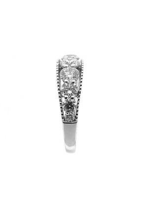 Graduated Prong-Set Band with Beaded Milgrain and Round Diamonds in 18k White Gold