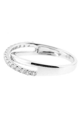 Crossover Band with Prong-Set Round Diamonds Set in 18k White Gold