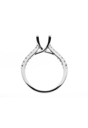 Graduating Thin Diamond Semi Mount Engagement Ring in 18k White Gold