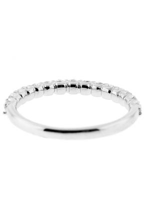 Ladies Single Row Wedding Band with U Prong Set Diamonds in 18kt White Gold