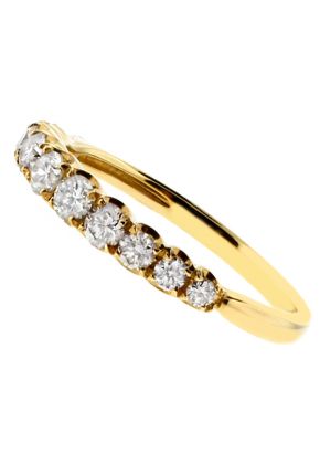 Ladies Graduating Diamonds Wedding Band in 18kt Yellow Gold