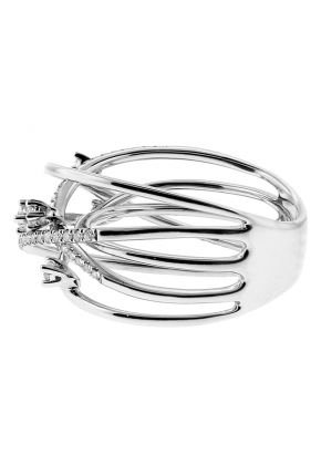 Ladies Highway Ring With Scattered Diamonds in 18kt White Gold
