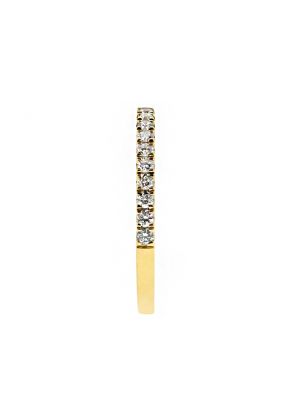 Thin Prong Set Diamond Wedding Band Ring in 18kt Yellow Gold