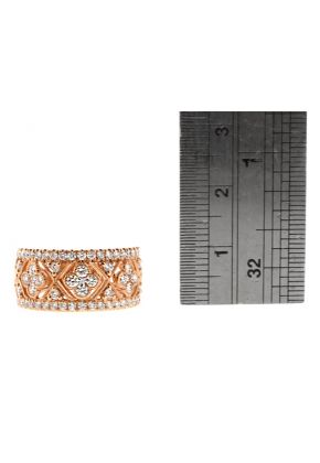 10.1mm Center Clover Design Bordered with Rows of Diamonds in 18kt Rose Gold