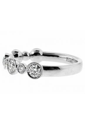 Single Row Small Large Alternating 9 Diamonds Bezel Set in 18kt White Gold