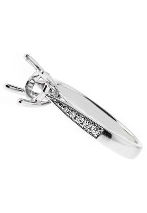 Very Thin Graduating Diamonds, Engagement Ring Semi Mount in 18kt White Gold