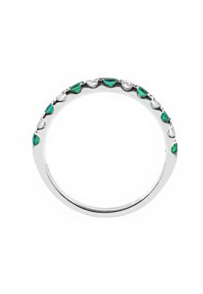 Alternating Emerald and Diamond Single Row Ladies Ring 2.5 mm Wide in 18kt White Gold