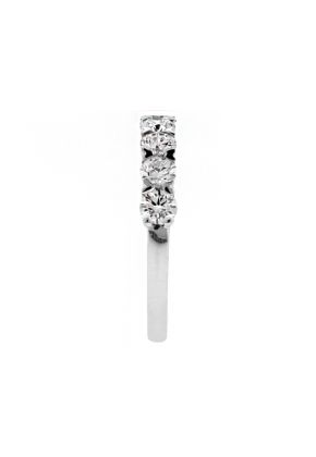 9 Stone Single Row Diamond Ring in 18kt White Gold