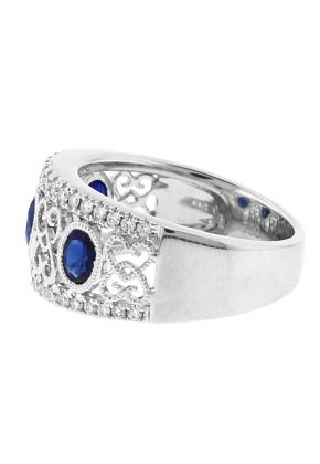 Sapphire Ring with Diamonds and Filigree Design in 18k White Gold