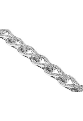 Link Style Bracelet with Interlocking Drop Design of Diamonds in 18k White Gold