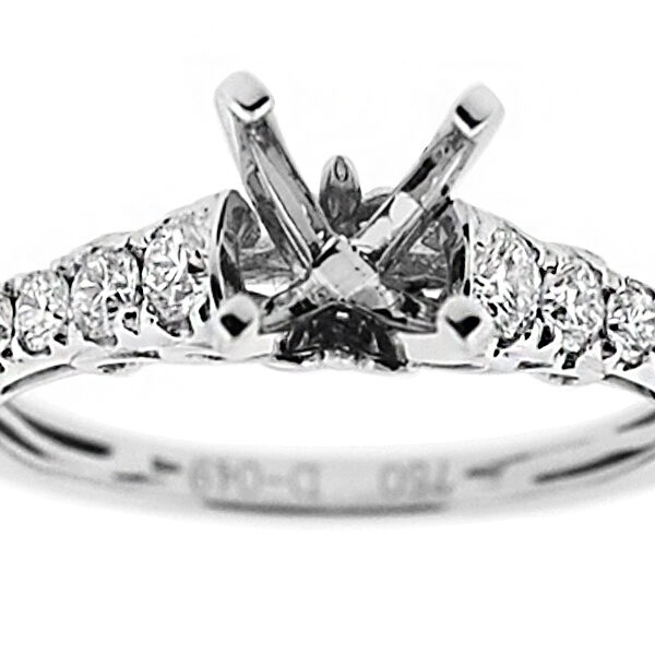 Graduating Diamond Shank Engagement Ring Semi Mount in 18kt White Gold
