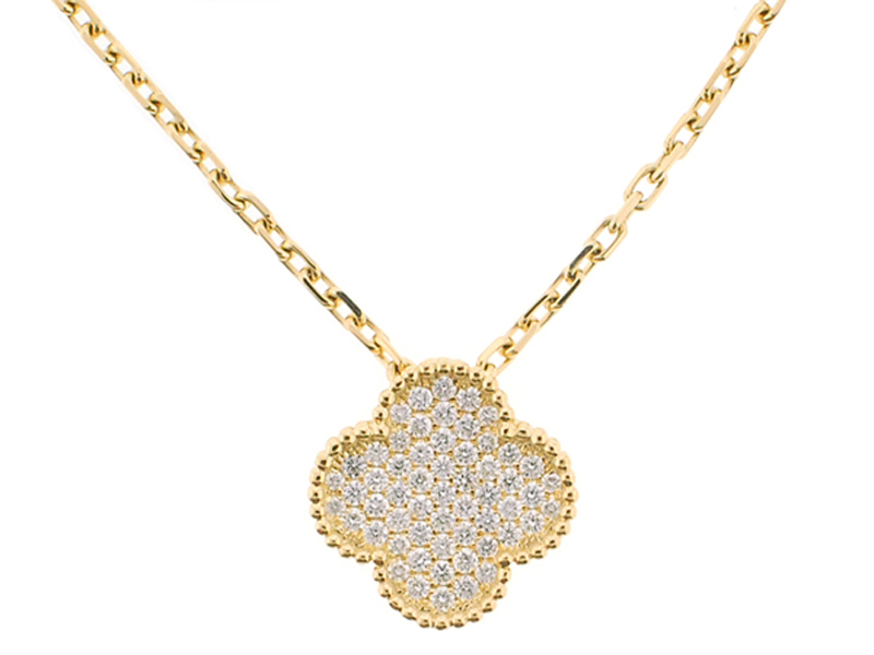 Clover Pendant with Pavé Set Diamonds Bordered by Beaded Milgrain in 18k Yellow Gold