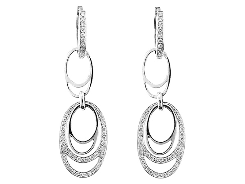 Interlocking Oval Dangling Hoop Earrings with Diamonds in 18k White Gold