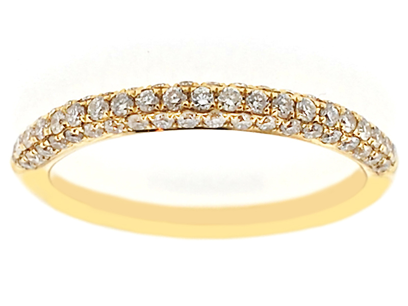 Diamond Wedding Band in 18K Yellow Gold