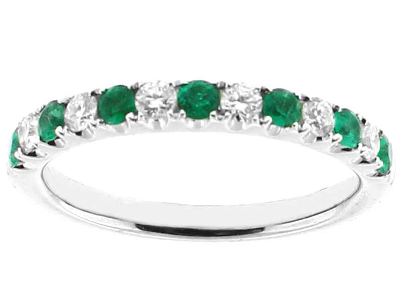 Emerald Single Row Band with Diamonds in 18k White Gold