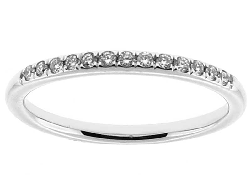 Single Row Band with Pavé Set Diamonds in 18k White Gold