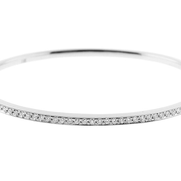 Ladies Bangle with Preset Diamonds in 18kt White Gold