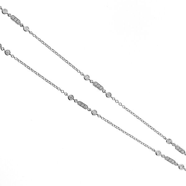 18k White Gold Necklace with Bezel and Preset Diamonds in 18k White Gold