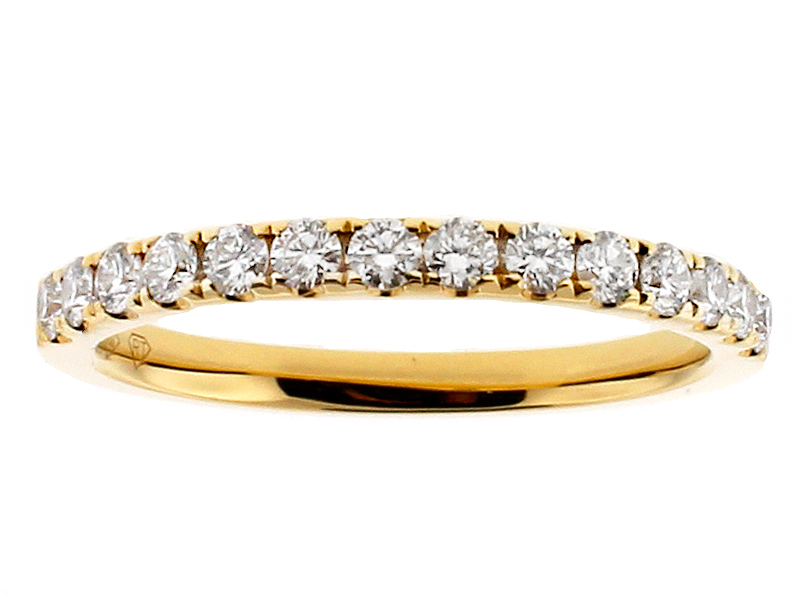 2mm Wide, 17 Stone Ladies Diamond Wedding Band Ring in 18kt Yellow Gold