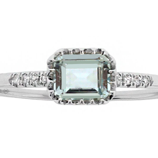 Genuine Aquamaring Ring With Diamond Accents in 14kt White Gold