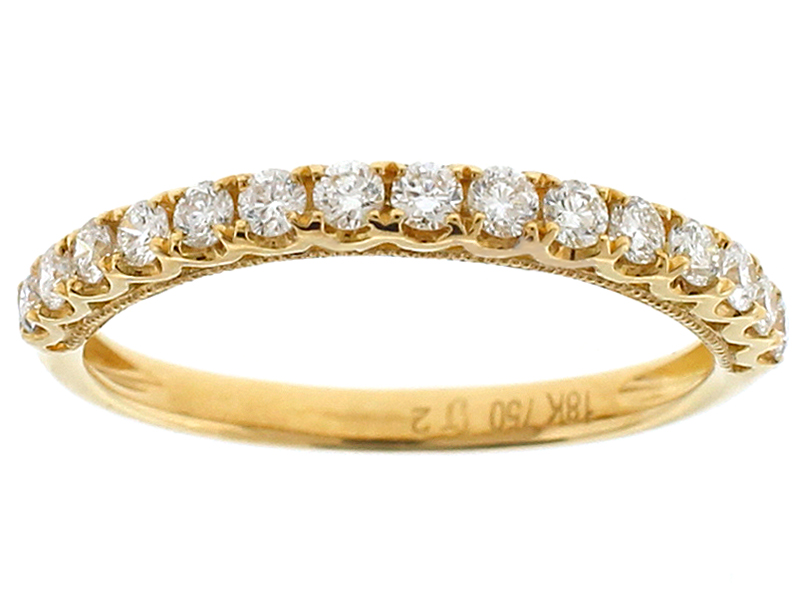 Single Row Wedding / Anniversary Band with Scallop Design Between Diamonds in 18k Yellow Gold