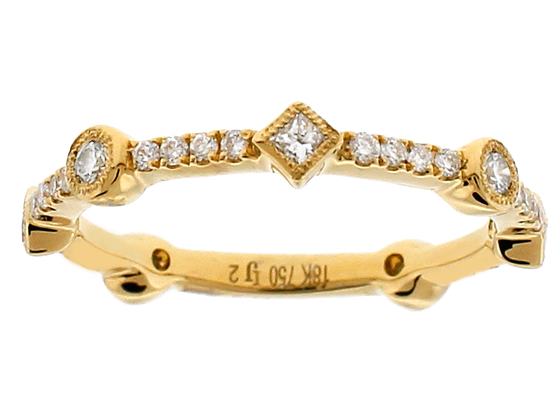Wedding / Anniversary Band with Pattern of Bezel Set Round & Princess Cut Diamonds in 18k Yellow Gold