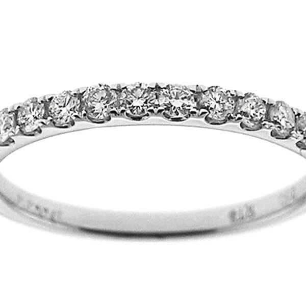 Ladies Single Row Wedding Band with Diamonds in 18k White Gold