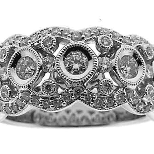 Wave Diamond Border Milgrain Detail Diamond Statement Ring in 18kt White Gold