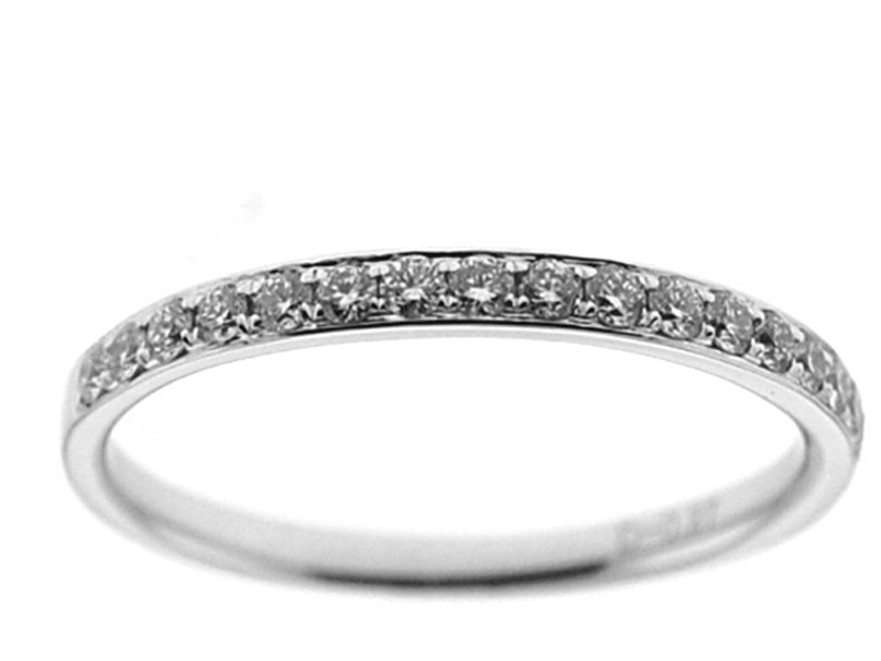 Single Row Band with Round Diamonds Set in 18k White Gold