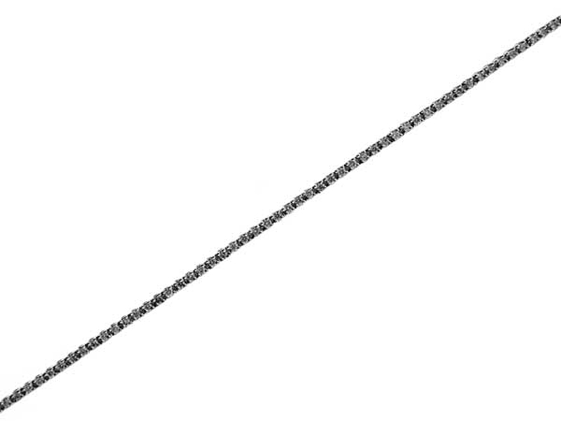 Tennis Bracelet with Prong Set Round Diamonds in 18k White Gold